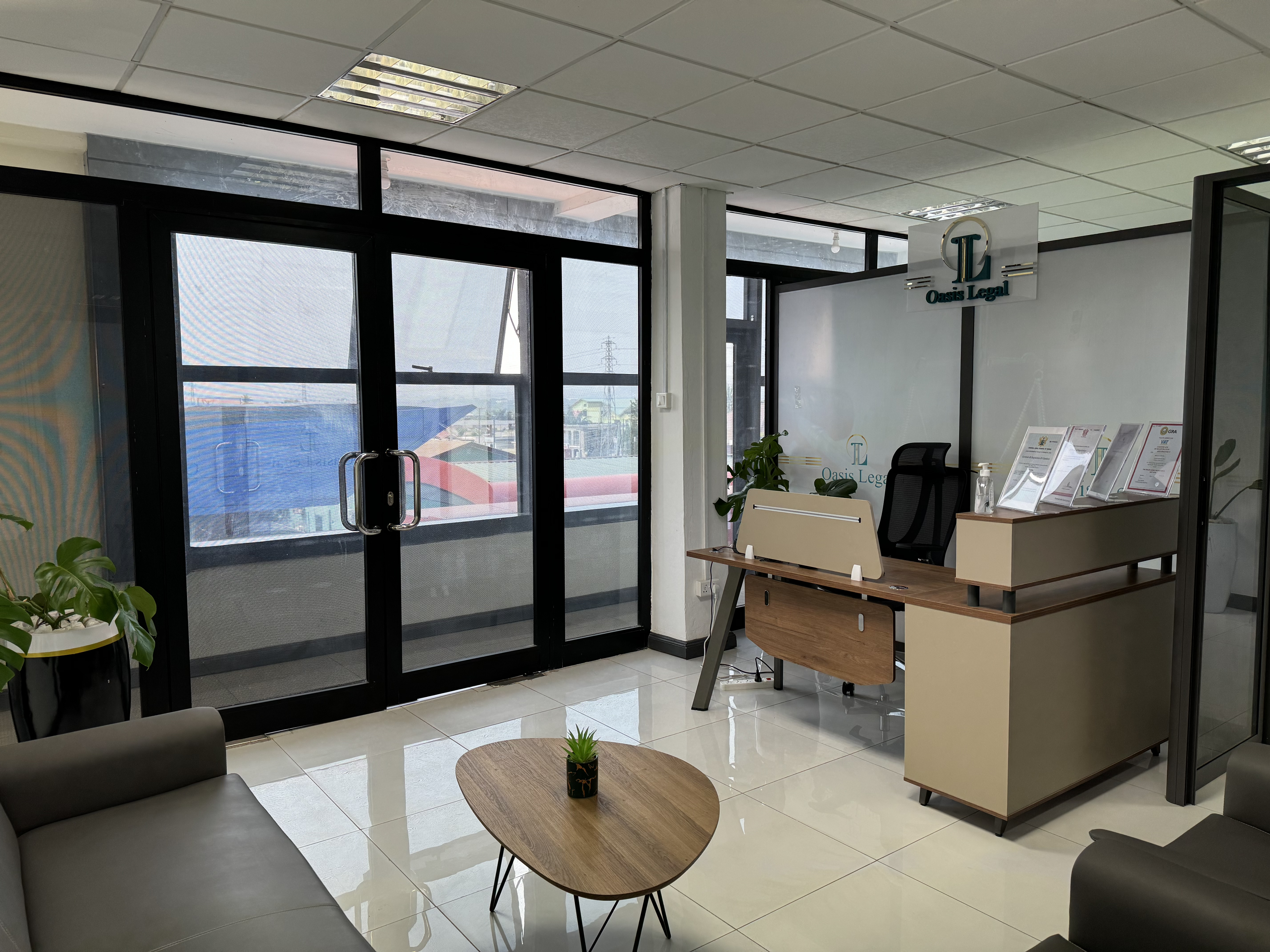 Oasis Legal workplace 2