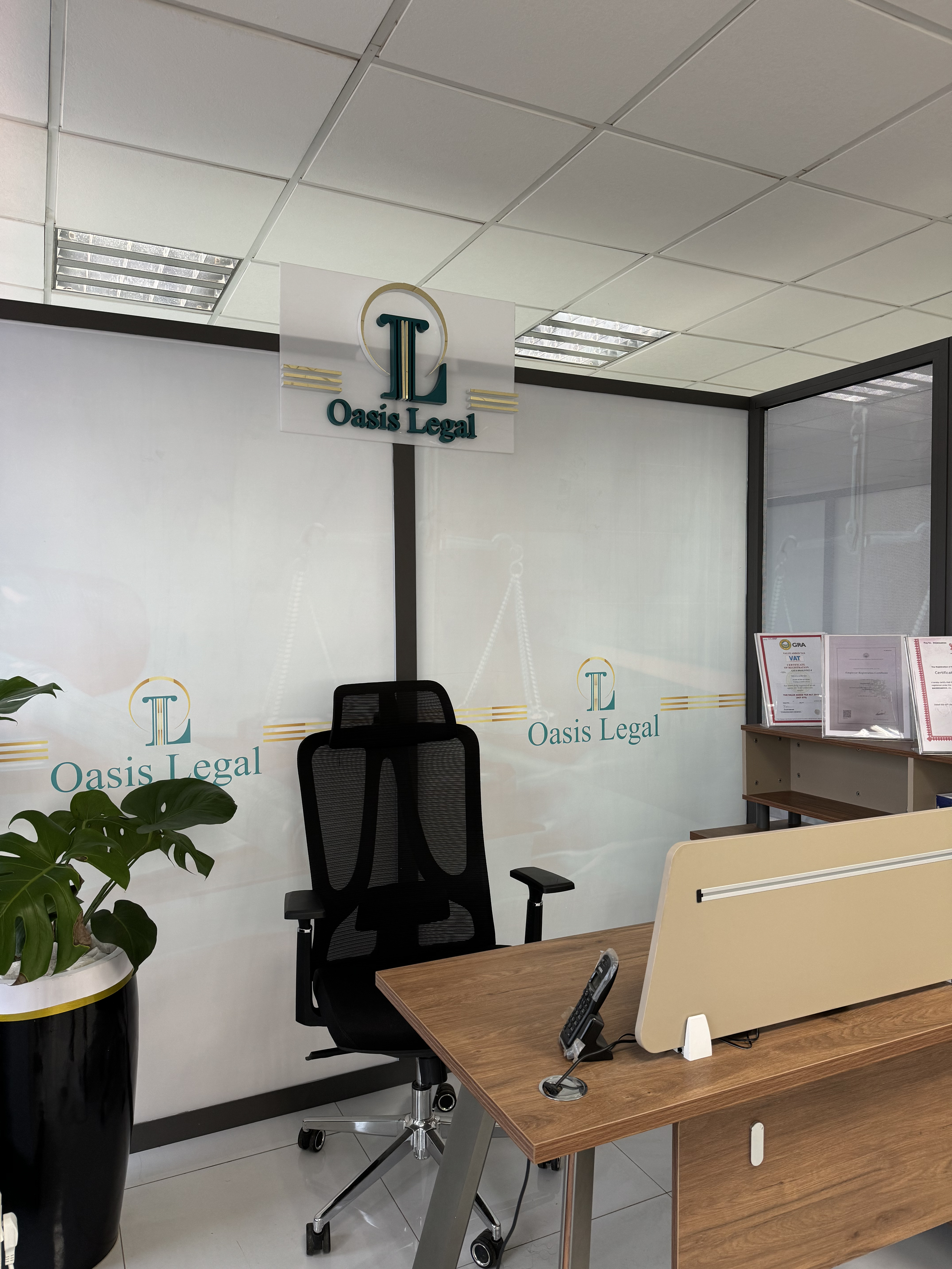 Oasis Legal workplace 3